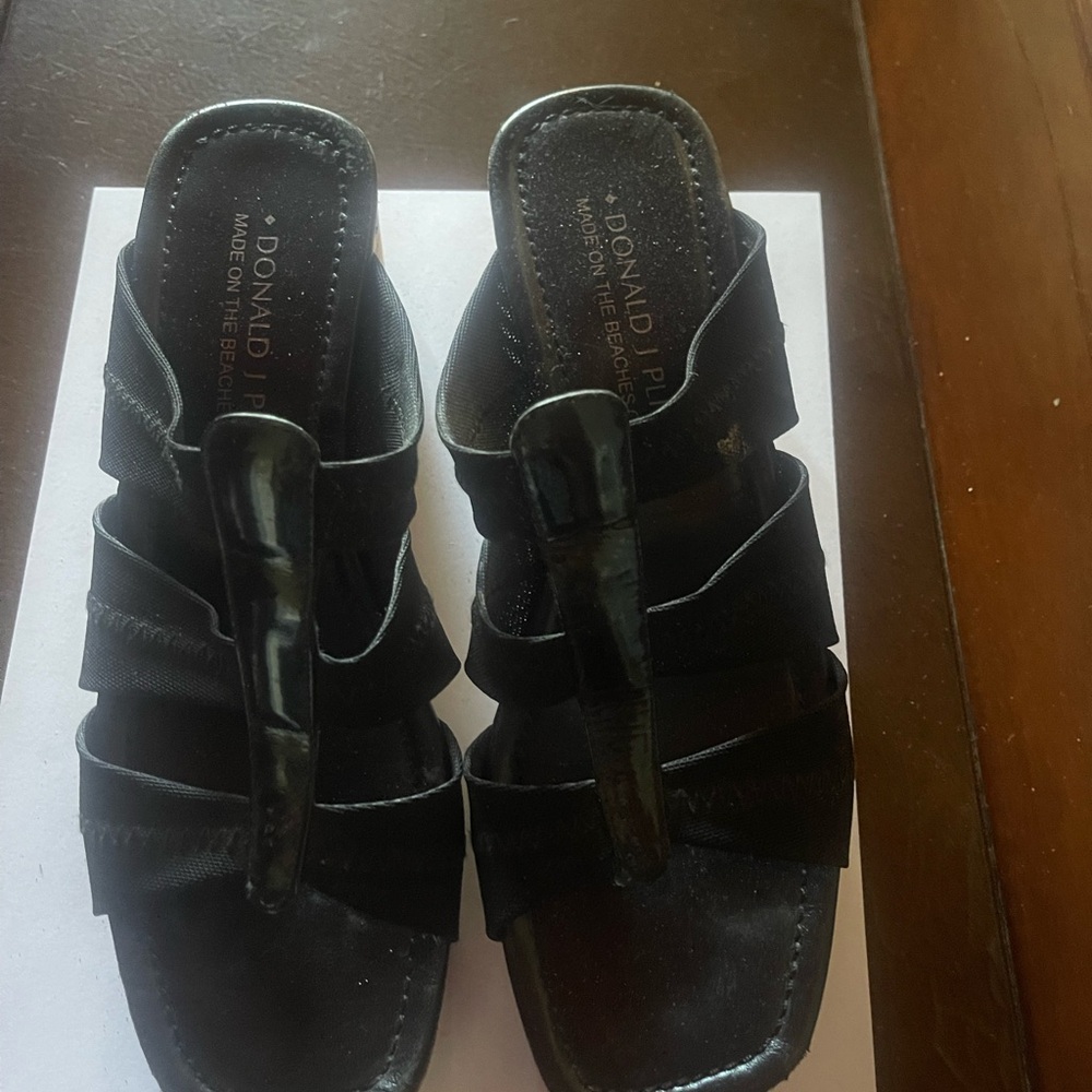 Donald J. Pliner Black Strappy wedges size 6.5